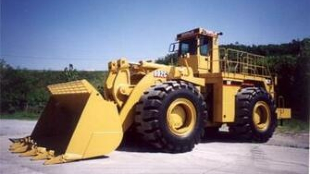 Unleashing the Power: Navigating Heavy Equipment Service and Repair Manuals