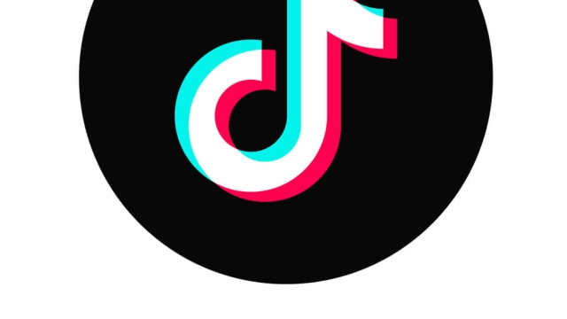 The Rise of TikTok Shopping: Discover and Buy the Latest Trends!